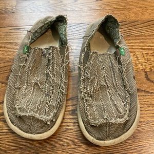 Sanuk slip-one. Men’s size 11